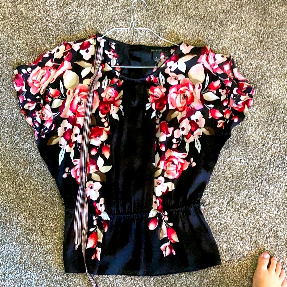 Floral blouse White House black market